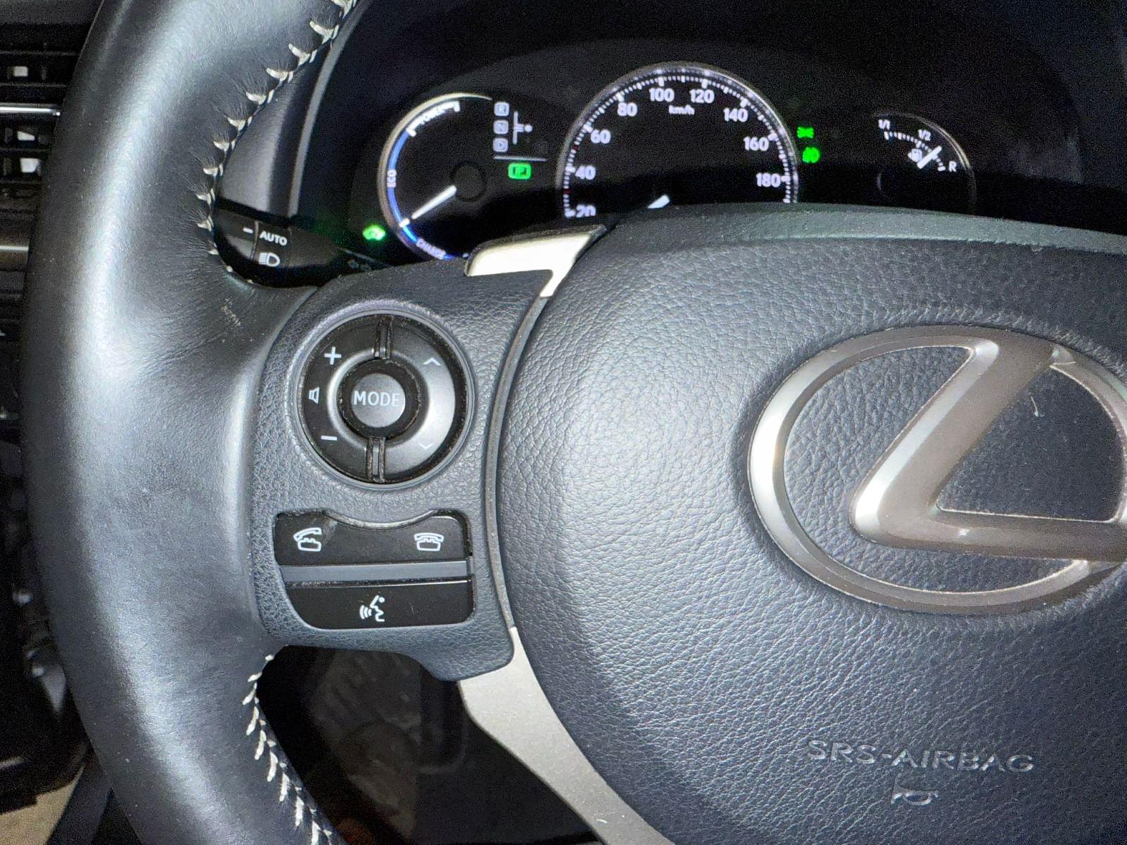 LEXUS CT 200H BUSINESS 18 