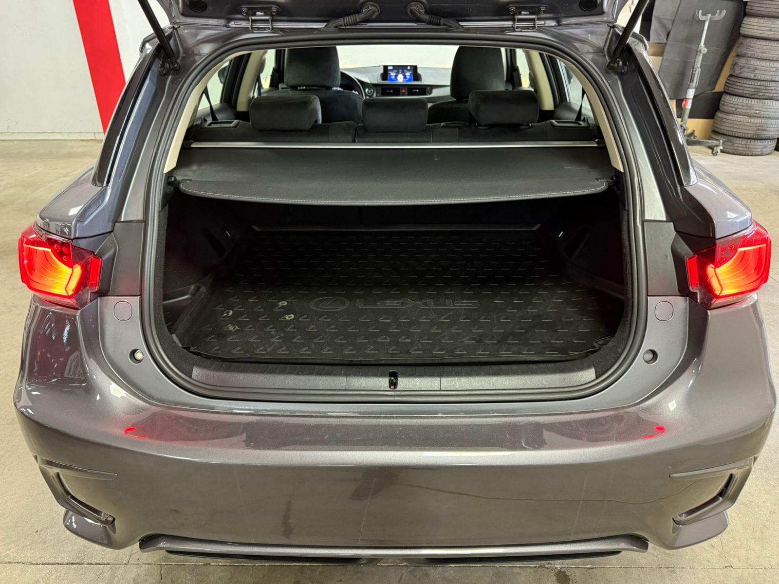 LEXUS CT 200H BUSINESS 20 