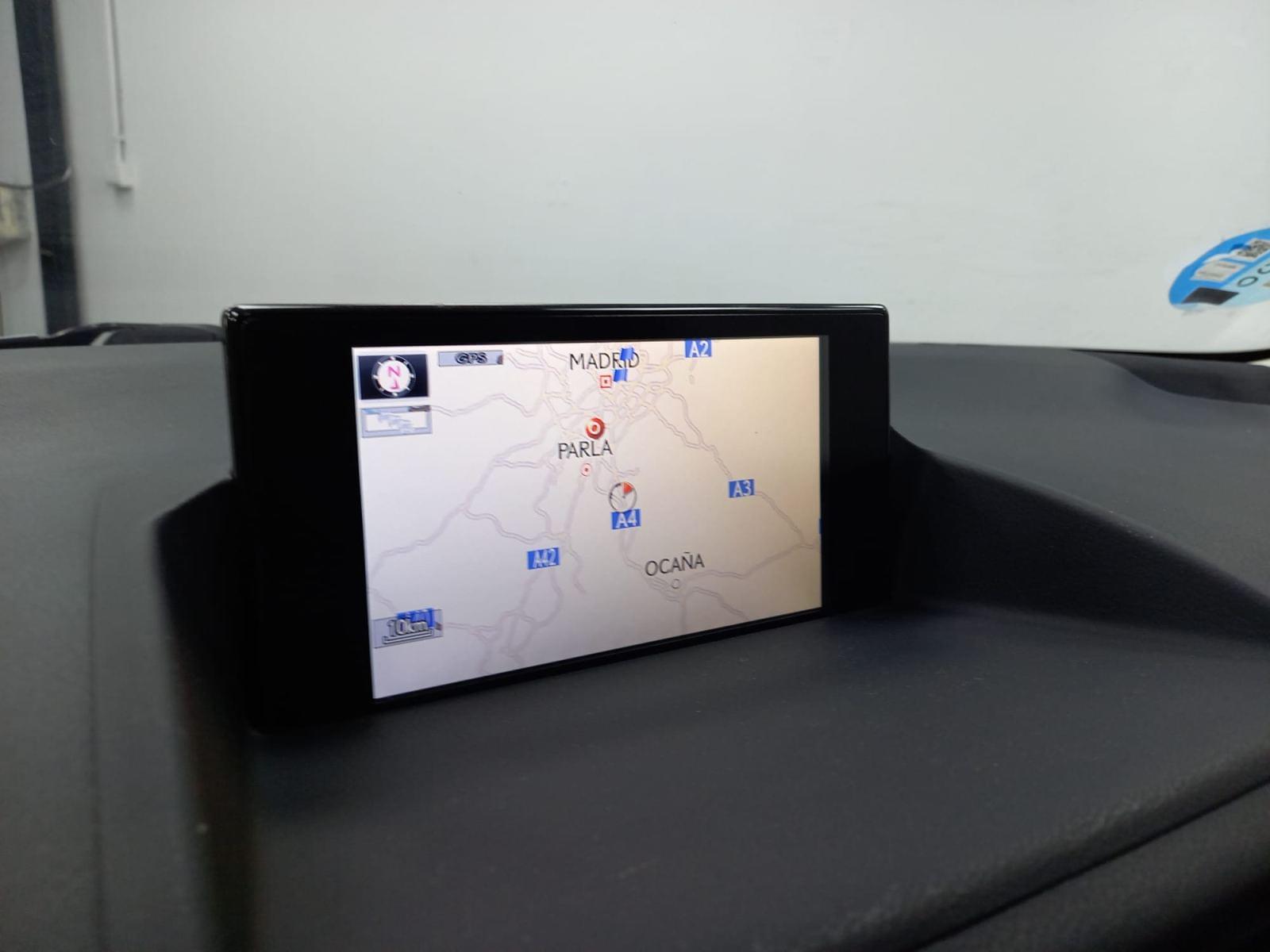 LEXUS CT 200H BUSINESS 8