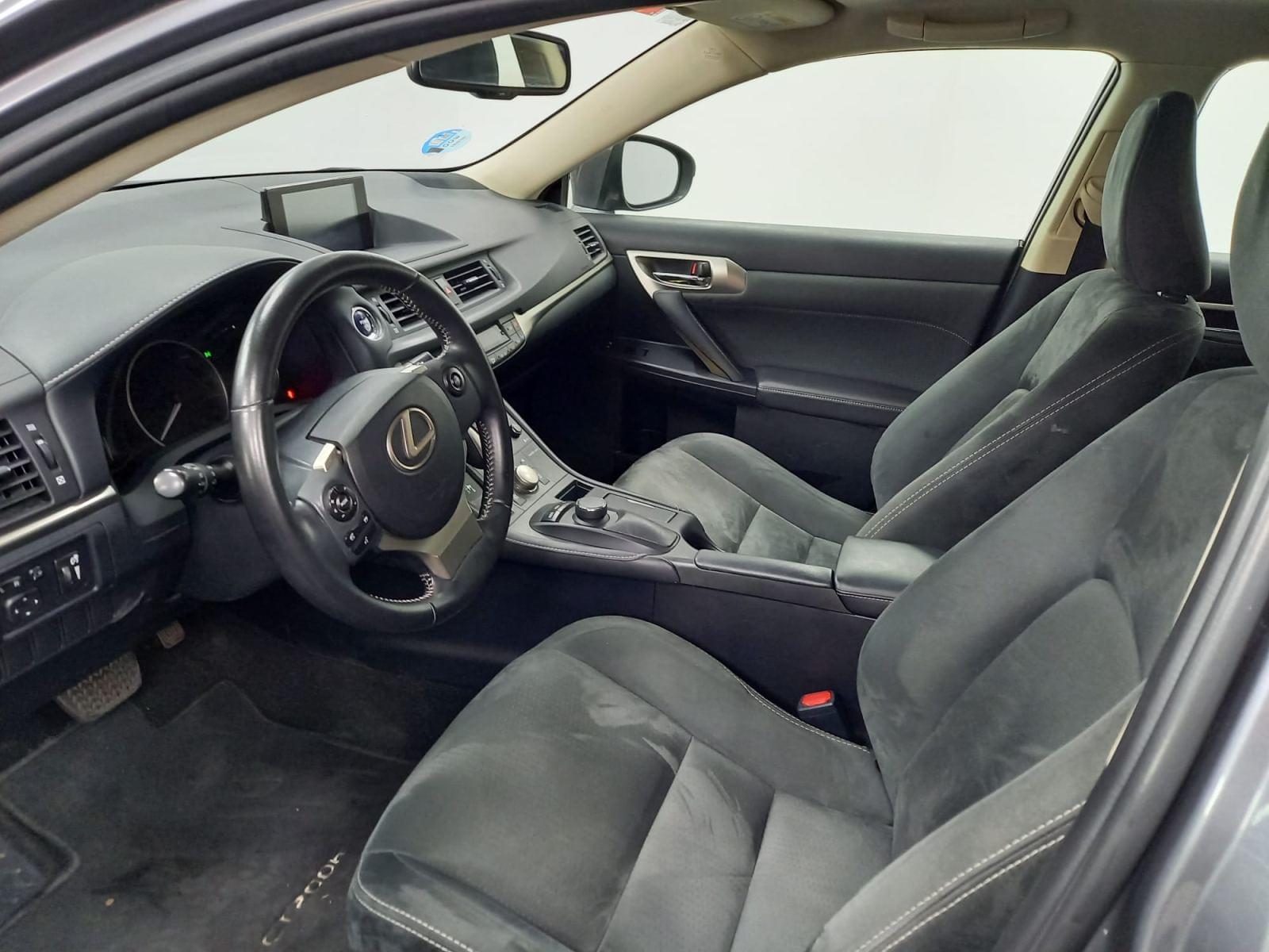 LEXUS CT 200H BUSINESS 15