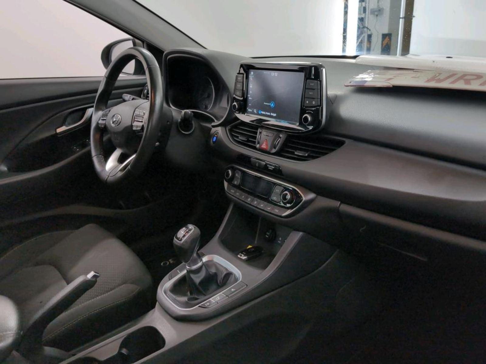 HYUNDAI I30 WAGON 1.6 CRDi Twist Techno 8 