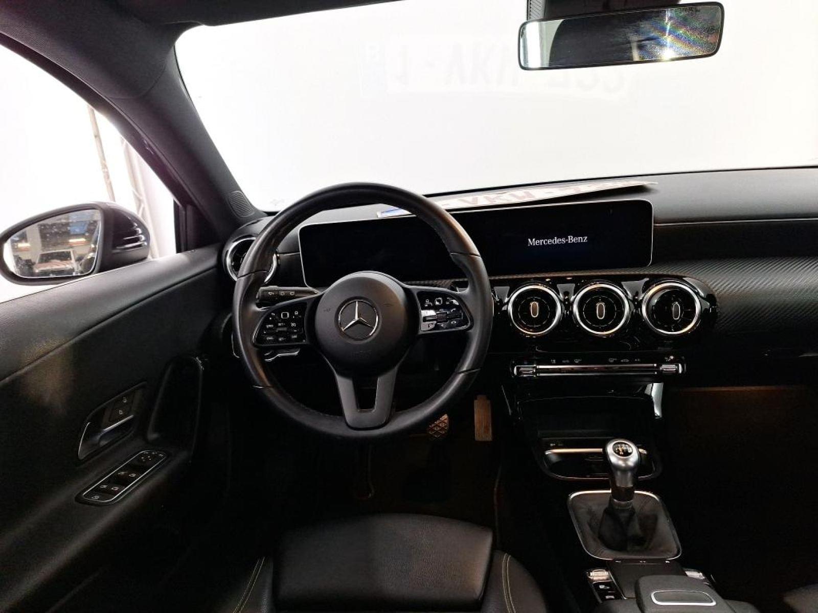 MERCEDES CLASE A 200 Business Solution (EU6d-TEMP) 8 