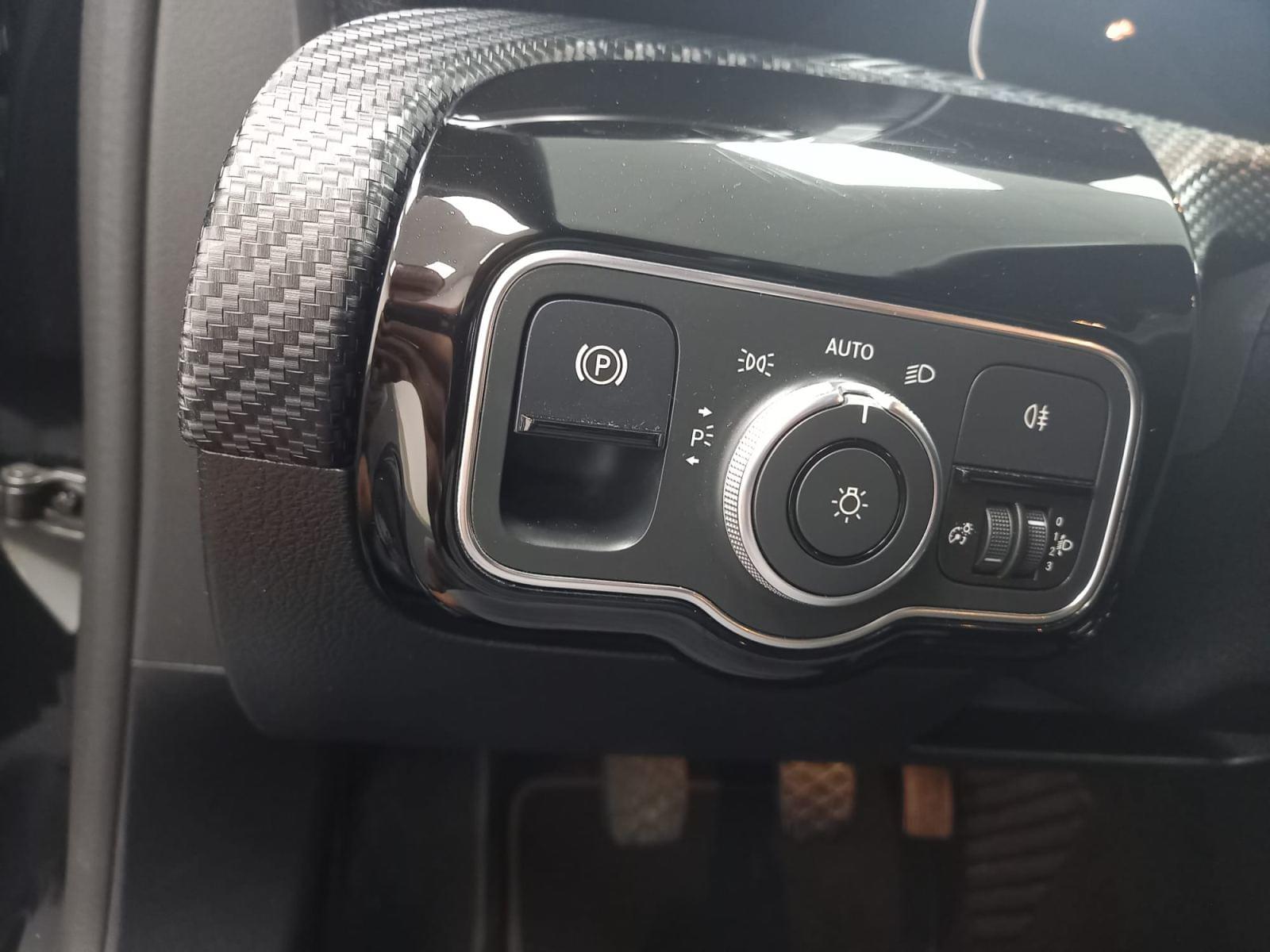 MERCEDES CLASE A 200 Business Solution (EU6d-TEMP) 19 