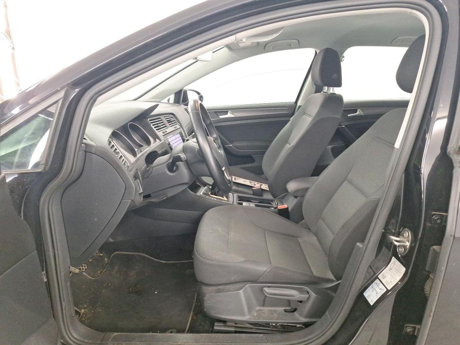 VOLKSWAGEN GOLF 1.0 TSI Comfortline OPF (EU6.2) Business 4 