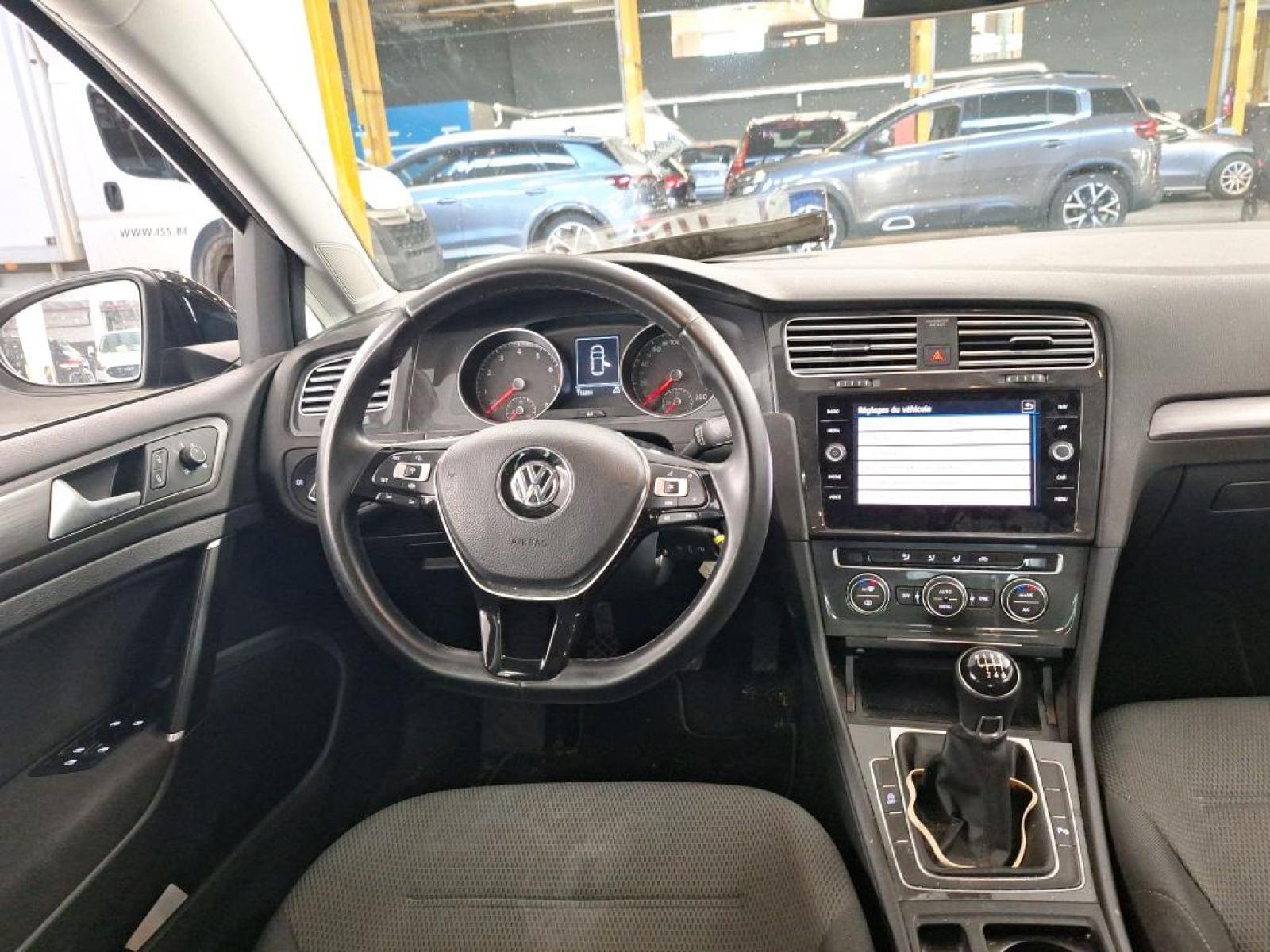 VOLKSWAGEN GOLF 1.0 TSI Comfortline OPF (EU6.2) Business 6 