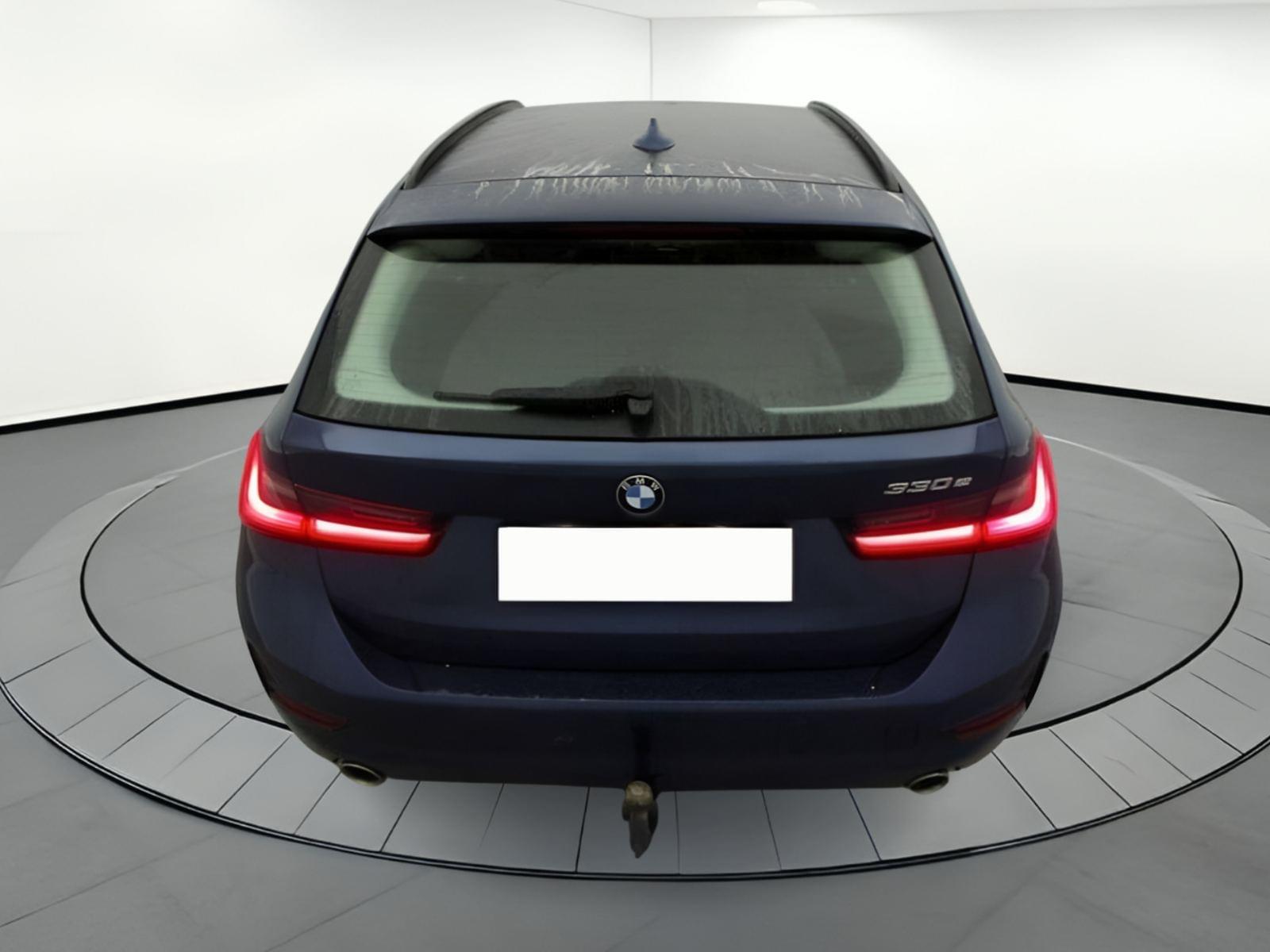 BMW SERIE 3 184 CV Business Pack Plus, Cuir, Attelag 4 