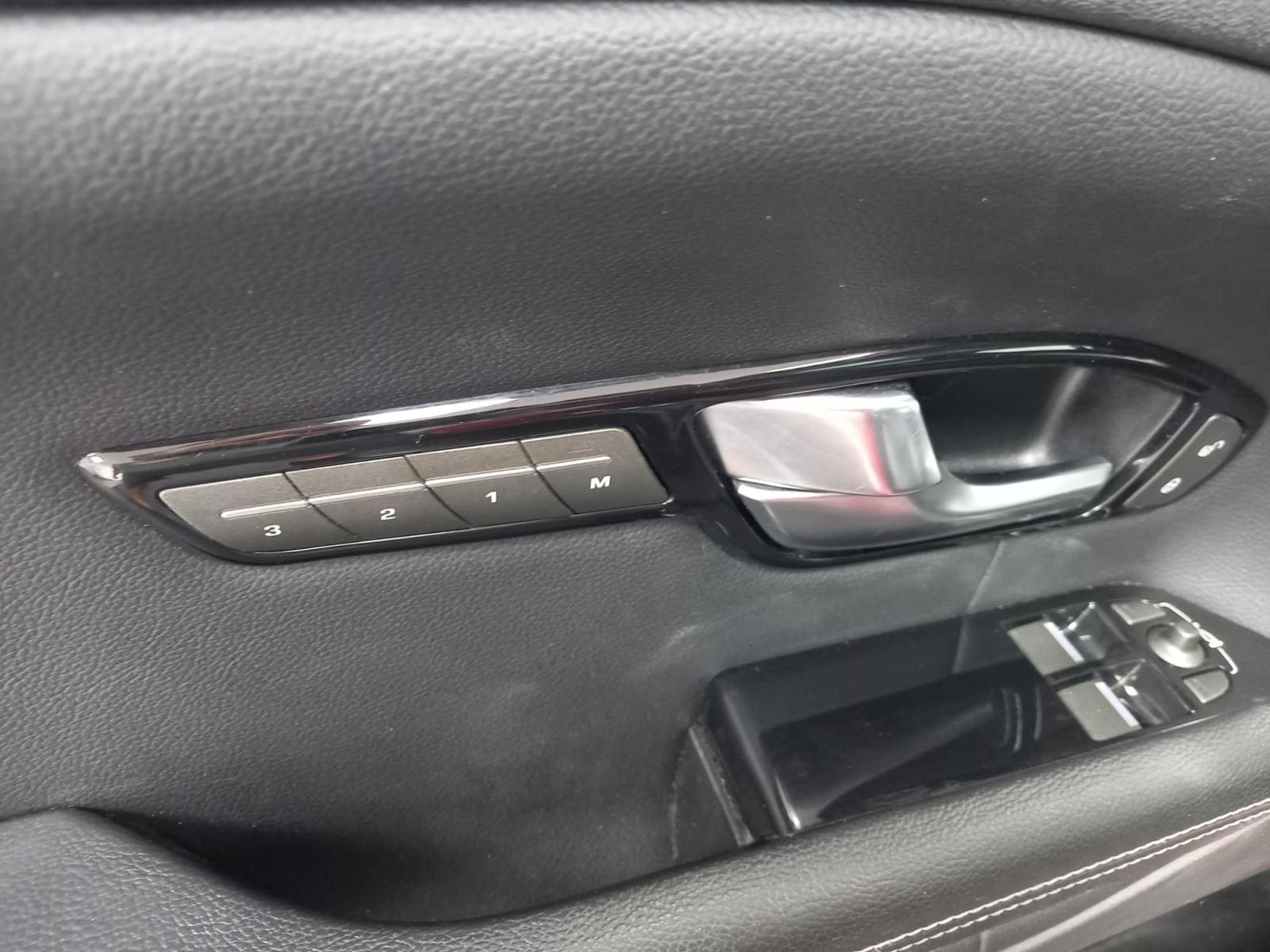 LAND ROVER RANGE ROVER EVOQUE 14 