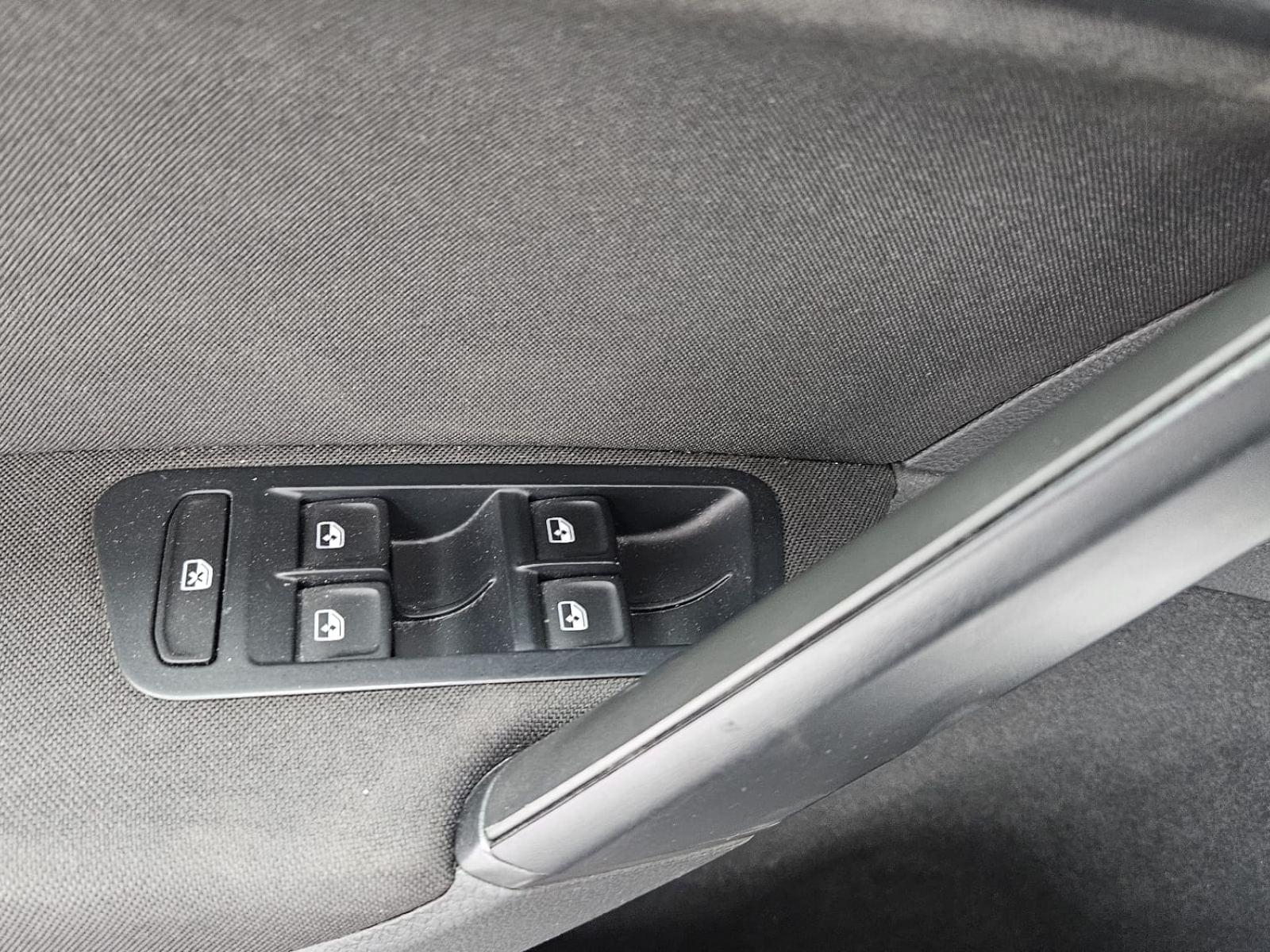 VOLKSWAGEN GOLF READY2GO 1.6 TDI 85KW (115CV) 16 