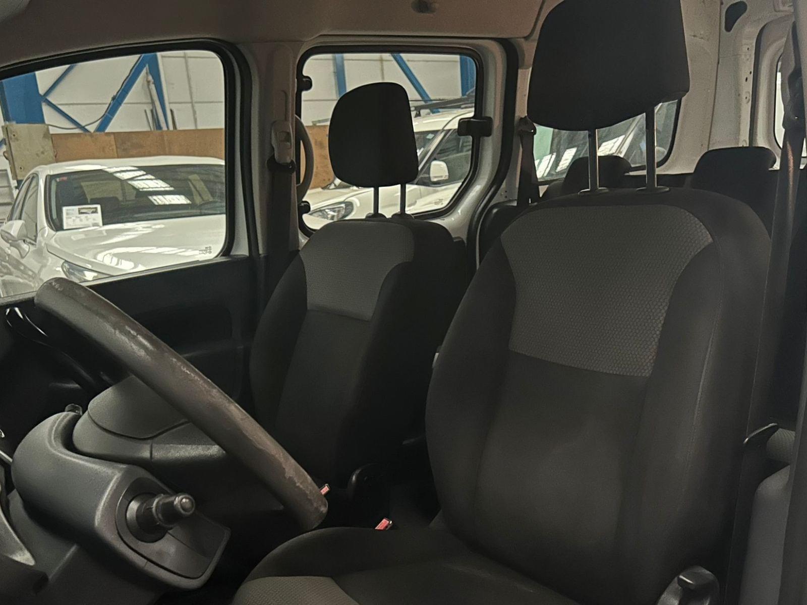 RENAULT KANGOO FURGON MAXI Z.E 5 PLAZAS 44KW 4P AUT 10 