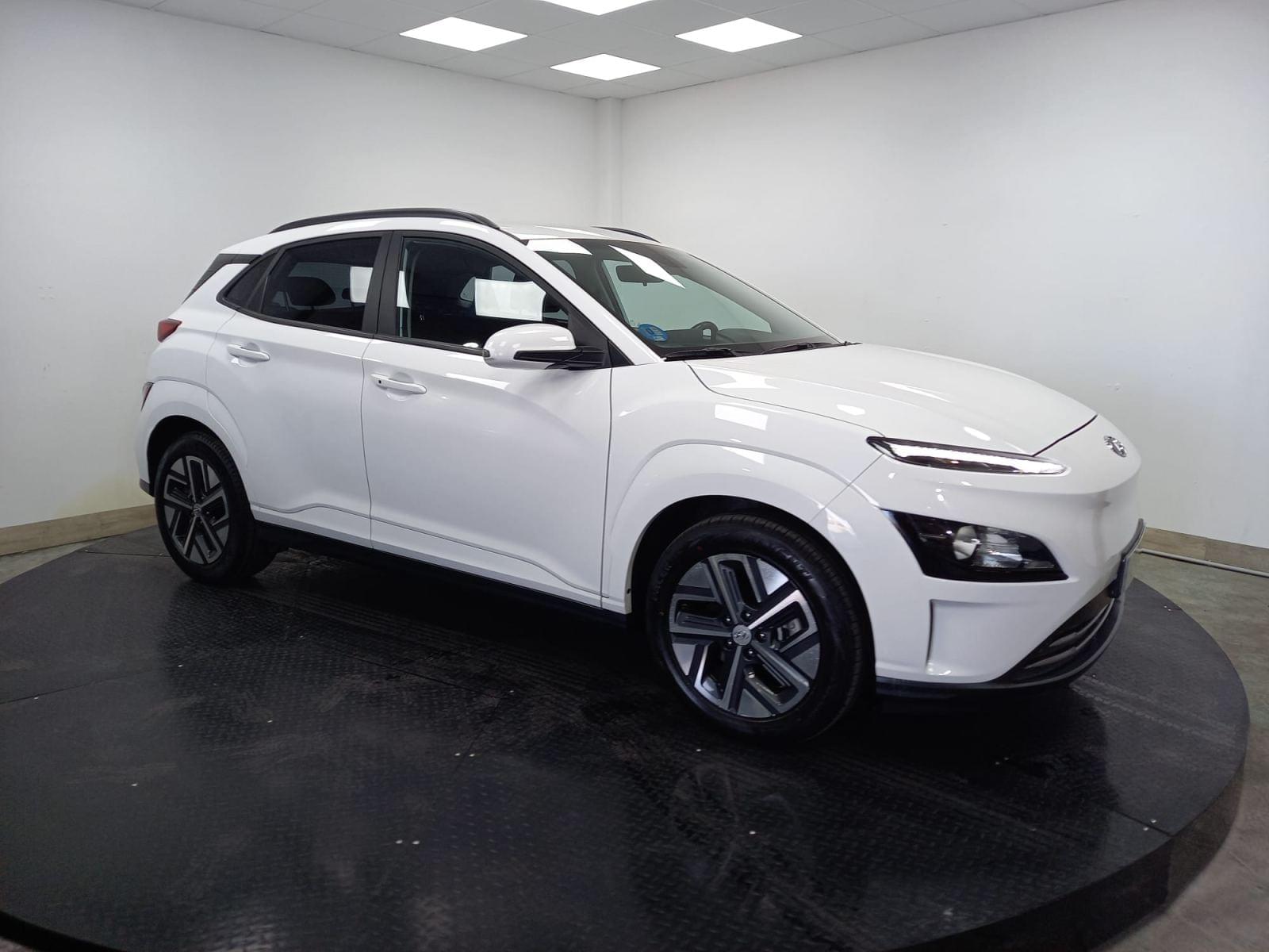 HYUNDAI KONA TODOTERRENO 150KW EV MAXX 4 