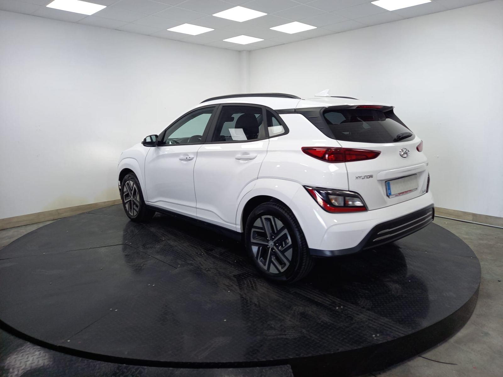 HYUNDAI KONA TODOTERRENO 150KW EV MAXX 9 