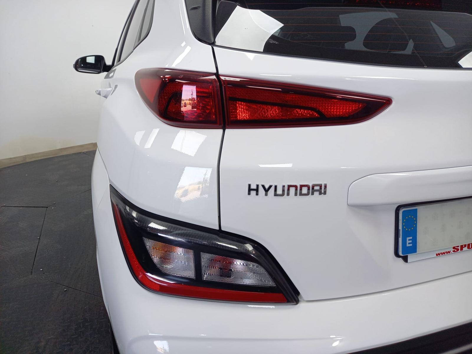 HYUNDAI KONA TODOTERRENO 150KW EV MAXX 11 