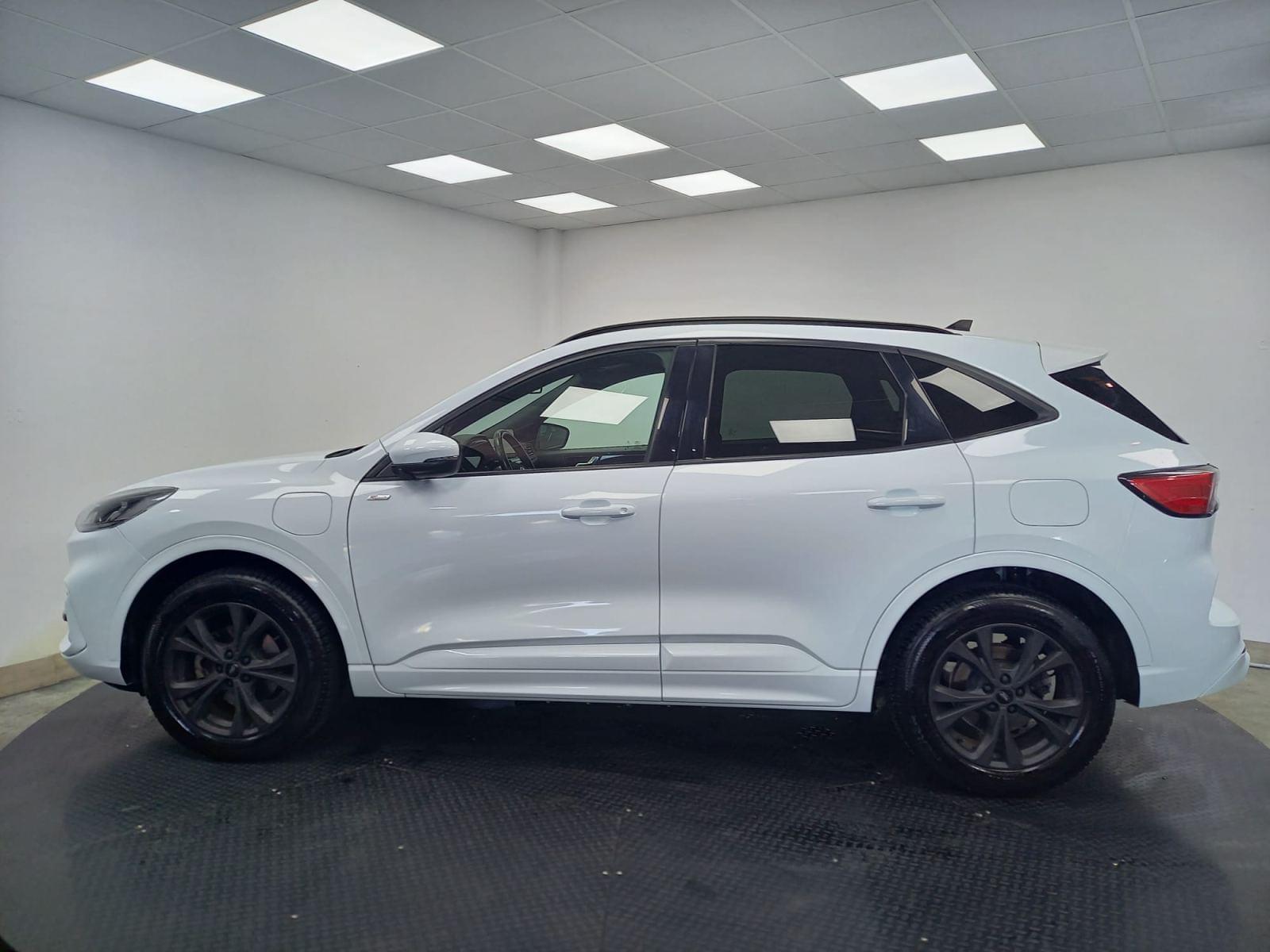 FORD KUGA ST-LINE 2.5 DUR.PHEV 225 7 
