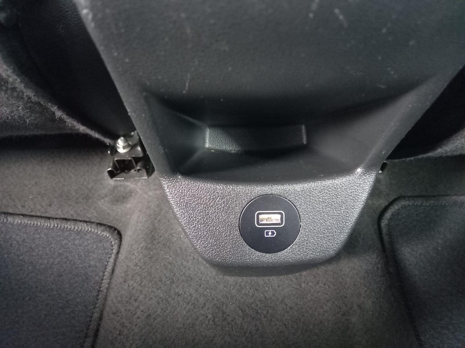 HYUNDAI BAYON 1.0T-GDI 48V INTRO 100CV 16 