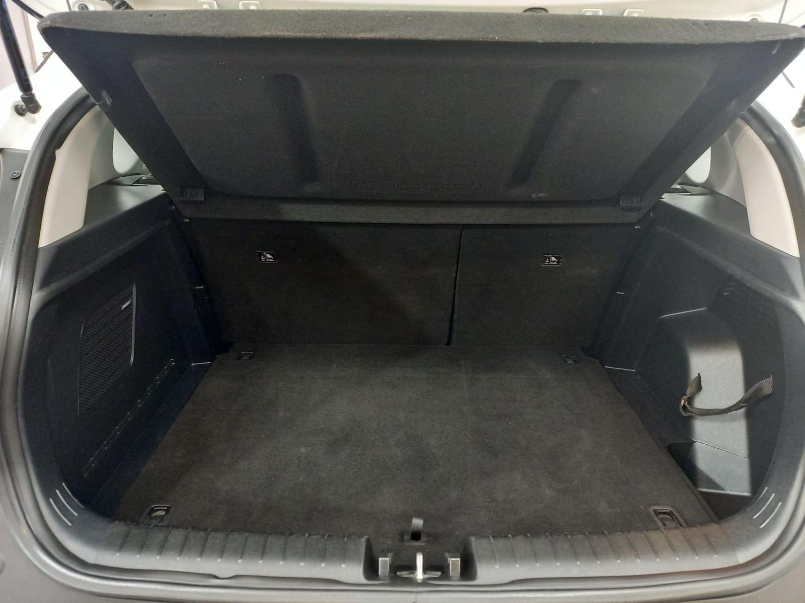 HYUNDAI BAYON 1.0T-GDI 48V INTRO 100CV 33 