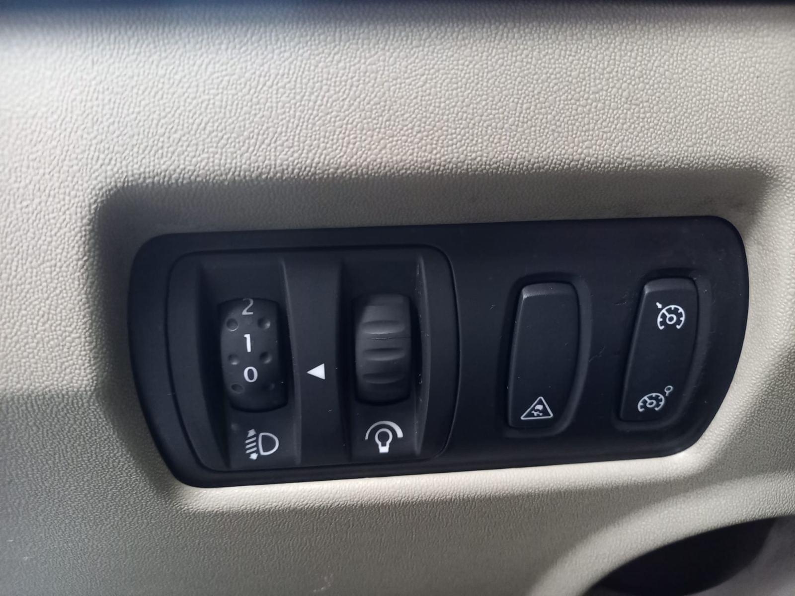 RENAULT MéGANE 1.5 dci 85CV 5P 13 