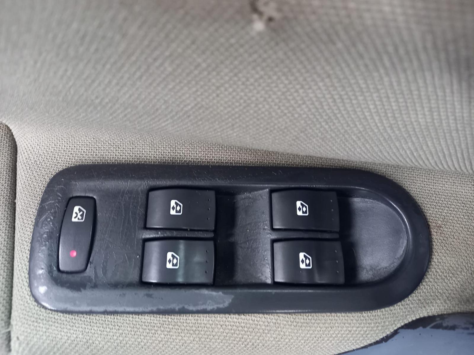 RENAULT MéGANE 1.5 dci 85CV 5P 14 