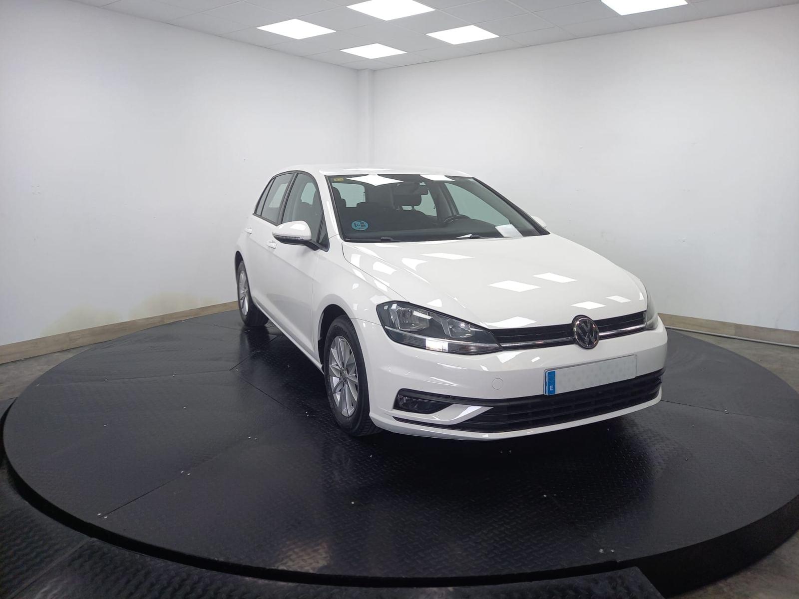VOLKSWAGEN GOLF 1.6 TDI 2 