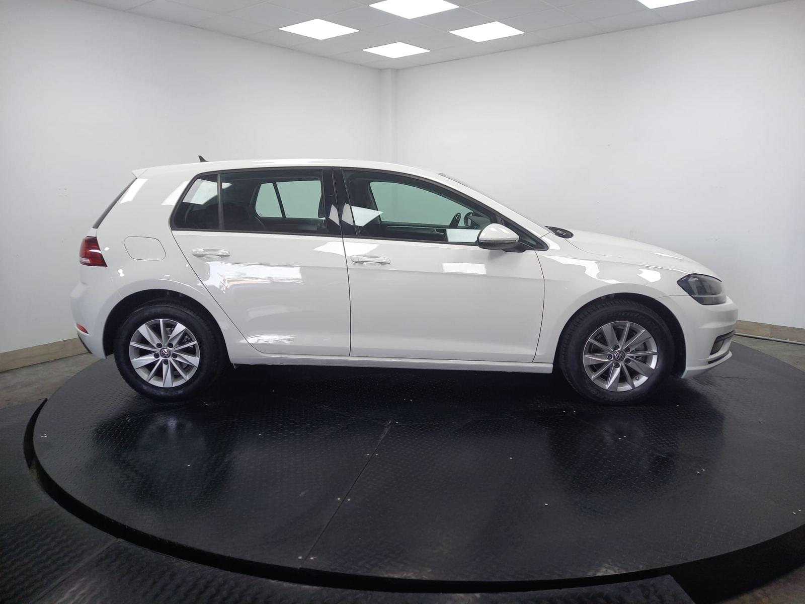 VOLKSWAGEN GOLF 1.6 TDI 4 
