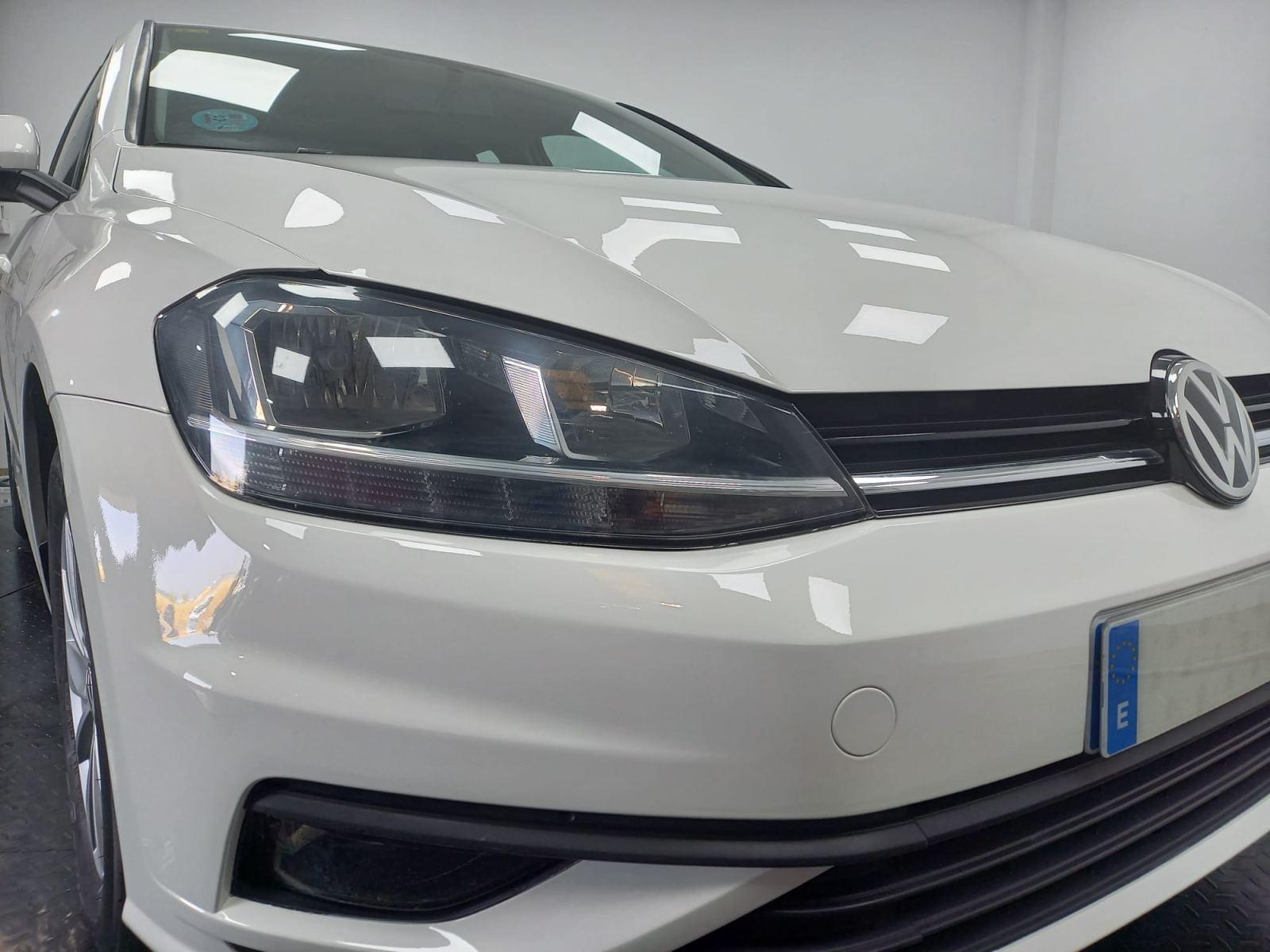 VOLKSWAGEN GOLF 1.6 TDI 9 