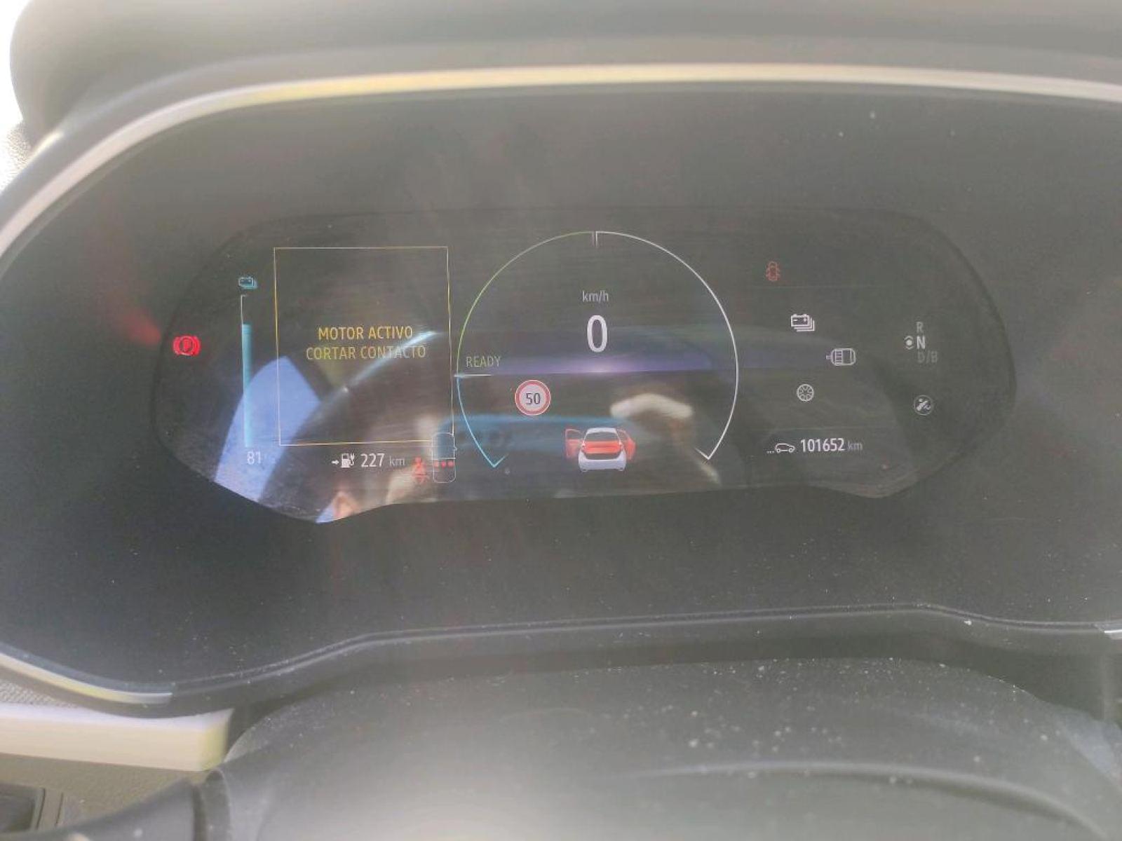 RENAULT ZOE INTENS 100 KW R135 BATERÍA 50KWH 3 