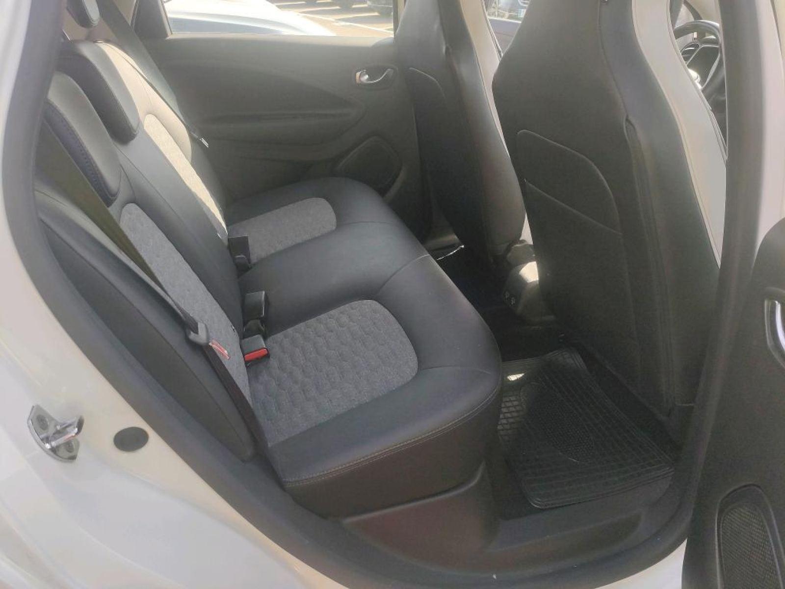 RENAULT ZOE INTENS 100 KW R135 BATERÍA 50KWH 6 