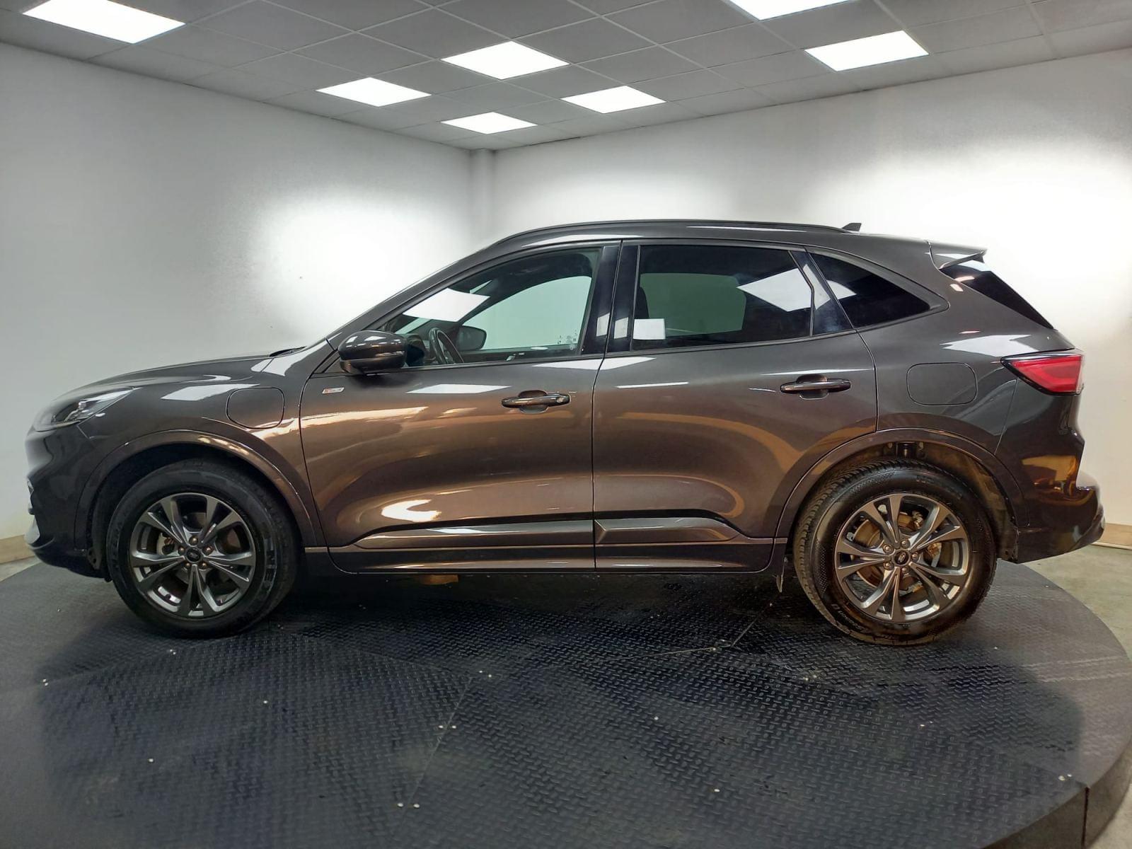 FORD KUGA ST-LINE 2.5 DUR.PHEV 225 7 