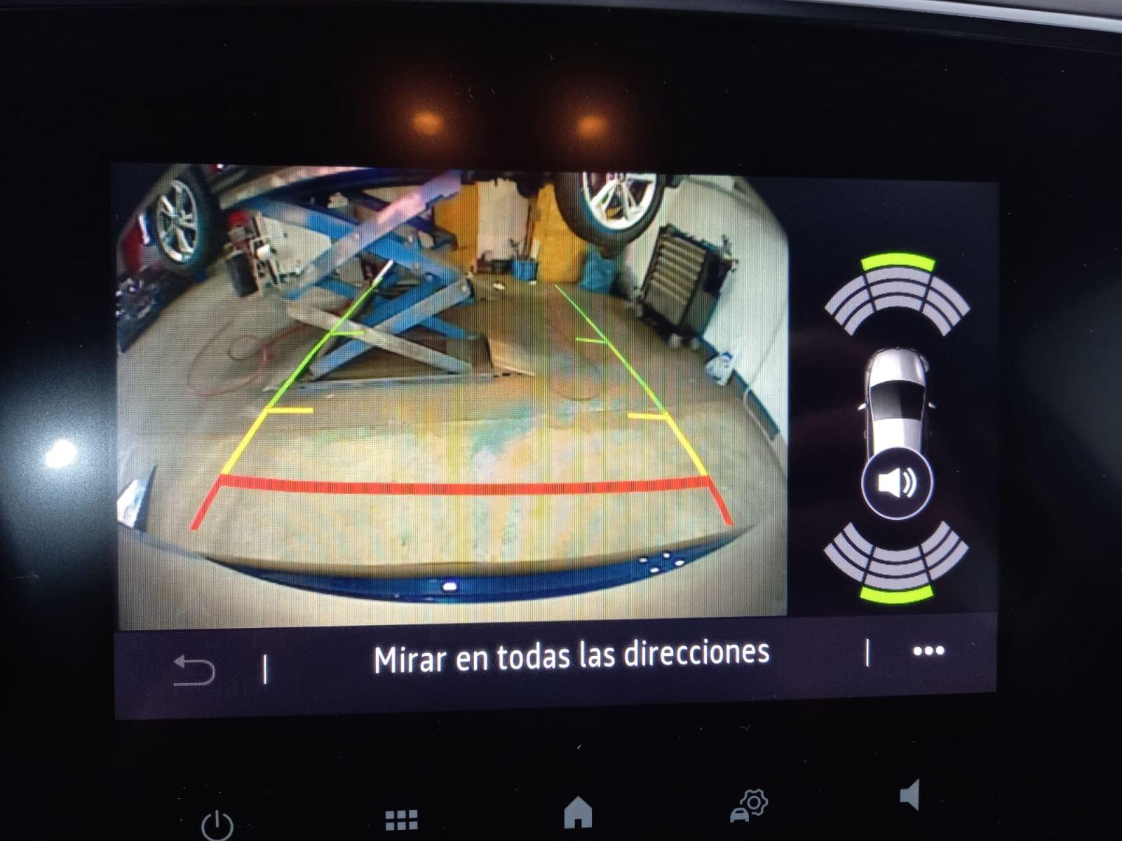 RENAULT MéGANE Estate 1.6 E-Tech Plug-in 160ch Business 13