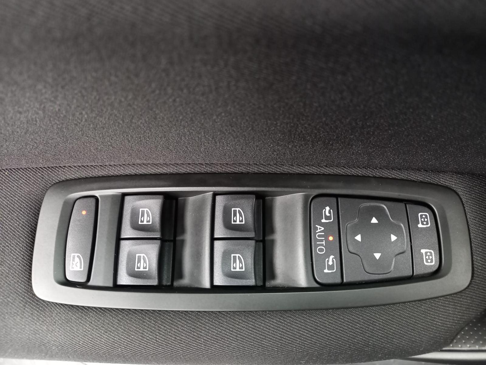 RENAULT MéGANE Estate 1.6 E-Tech Plug-in 160ch Business 19