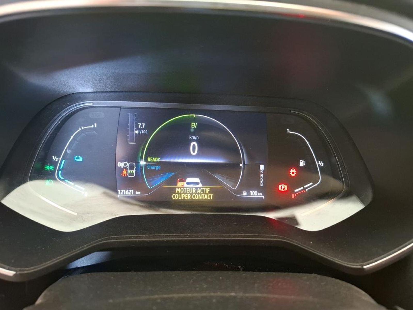 RENAULT CLIO 1.6 E-Tech 140ch Business 3 