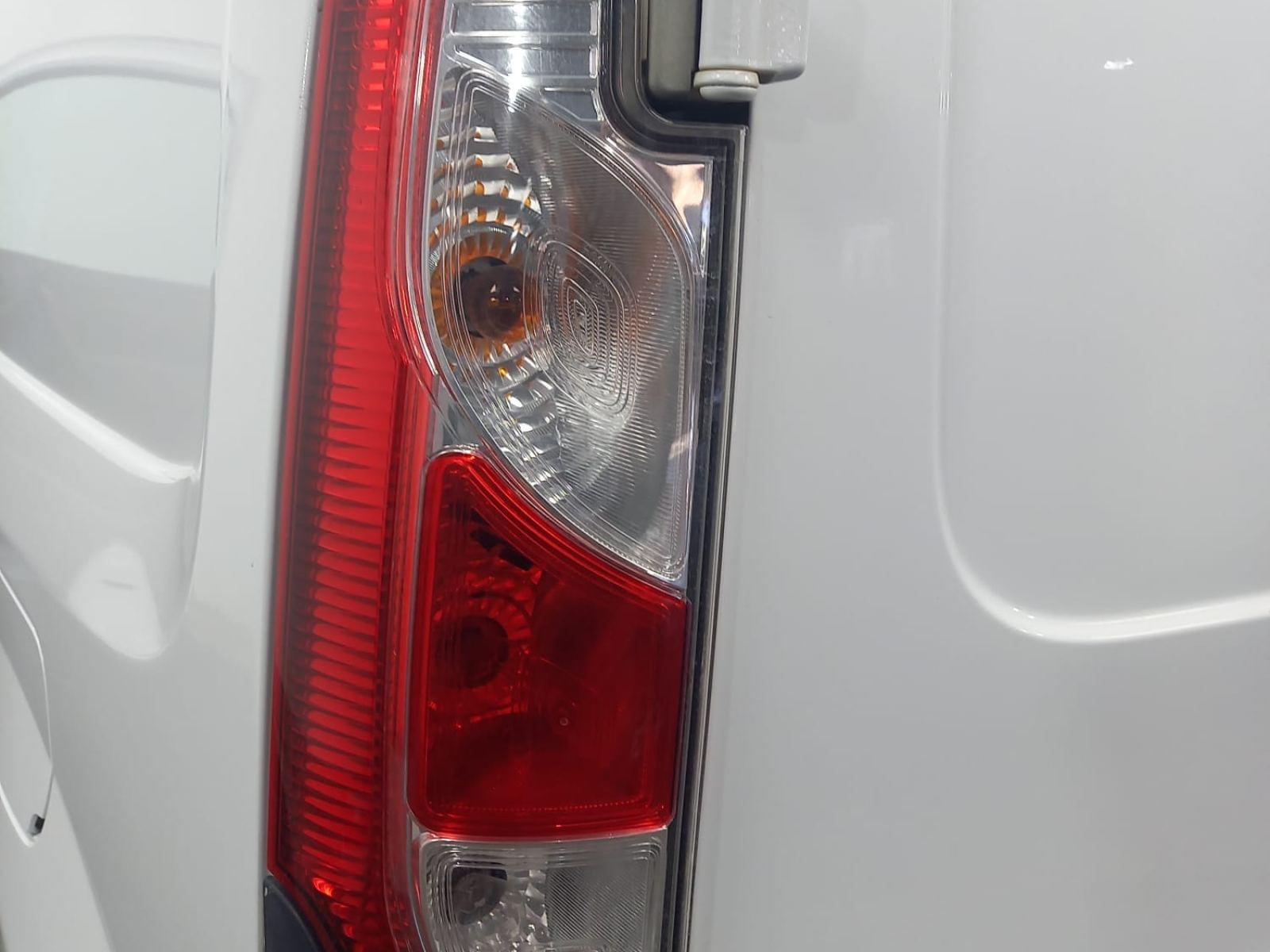 RENAULT KANGOO FURGON EXPRESS Profesional dCi 66 kW (90 CV) 27 