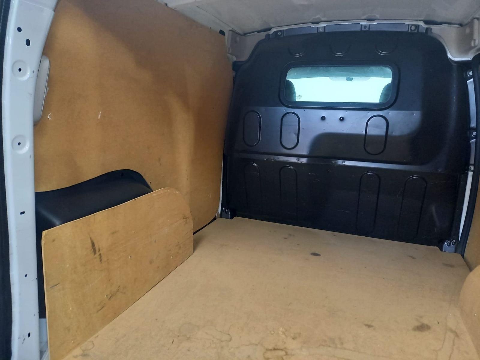 RENAULT KANGOO FURGON EXPRESS Profesional dCi 66 kW (90 CV) 32 