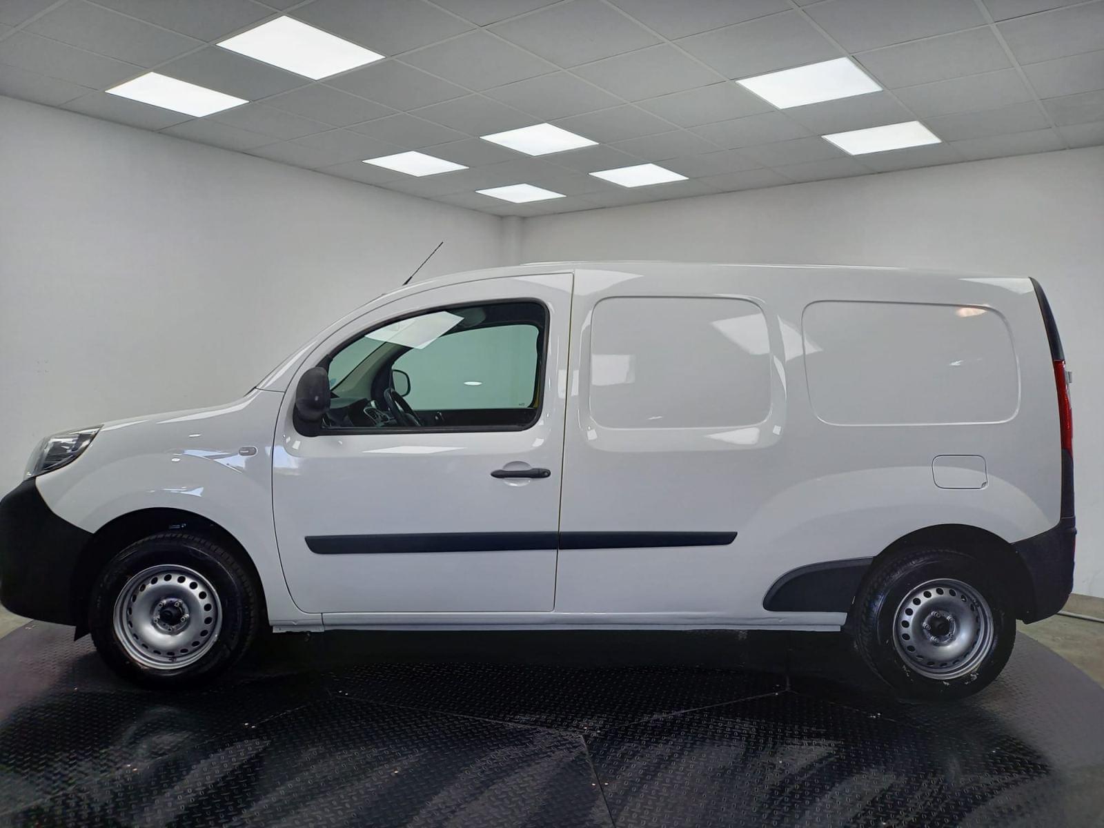 RENAULT KANGOO FURGON MAXI EXPRESS Maxi 2p Blue dCi 70 kW (95CV) 3 