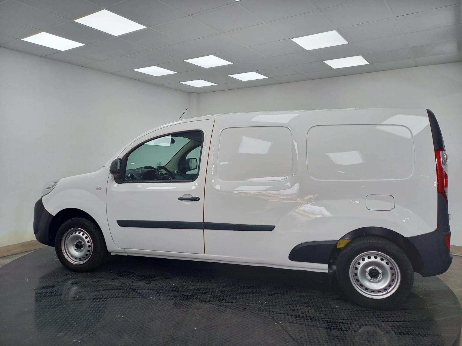 RENAULT KANGOO FURGON MAXI EXPRESS Maxi 2p Blue dCi 70 kW (95CV) 3 
