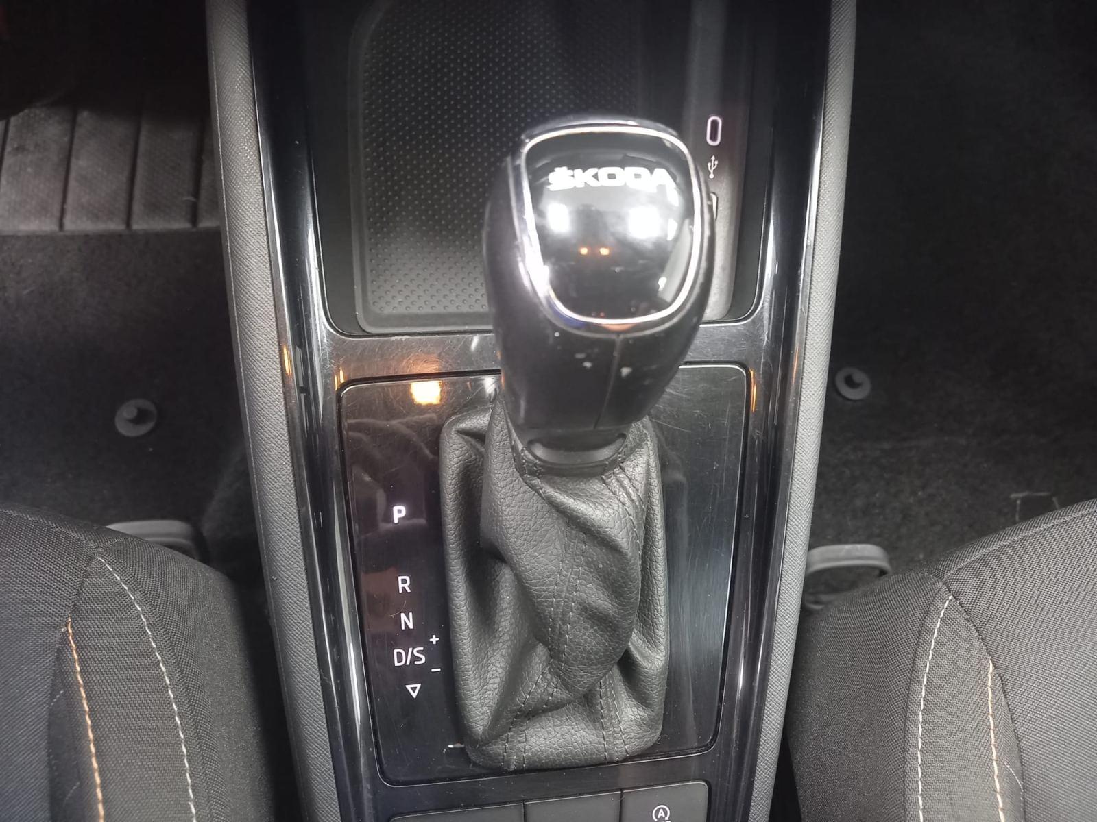 SKODA KAMIQ 1.0 TSI 81KW (110CV) DSG AMBITION (CX) 17 