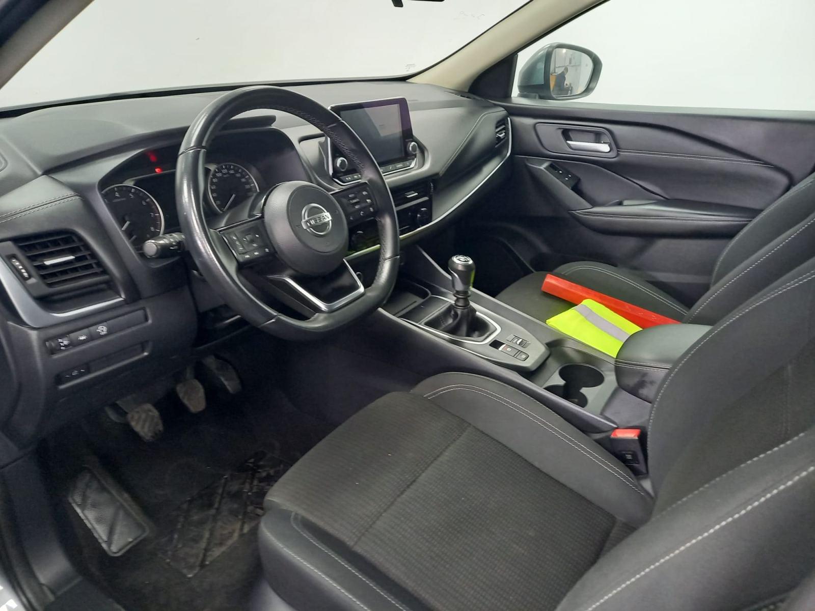 NISSAN QASHQAI CROSSOVER 1.3 MHEV 140 BUSINESS EDITION 9 