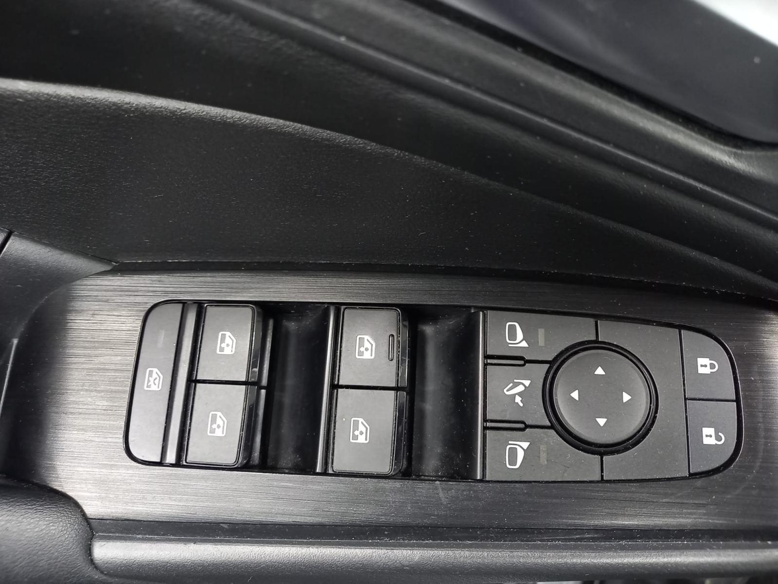 NISSAN QASHQAI CROSSOVER 1.3 MHEV 140 BUSINESS EDITION 25 