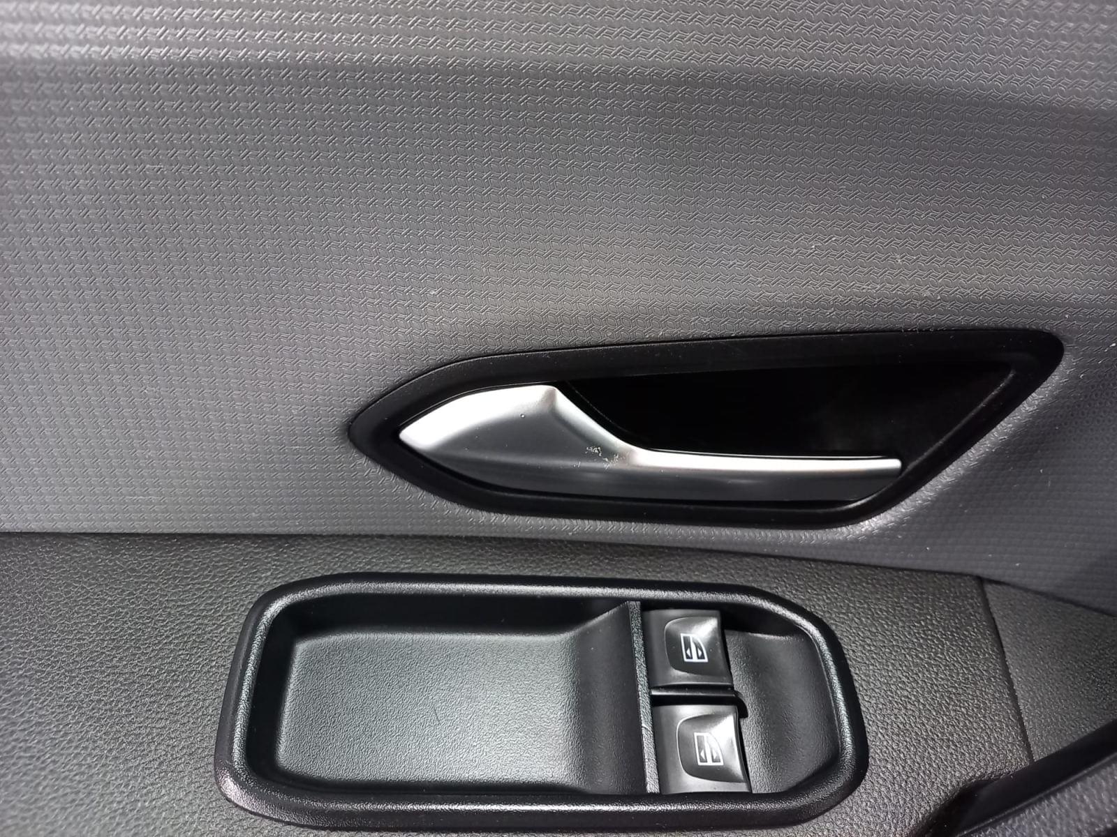 RENAULT EXPRESS Confort 1.5 Blue dCi 55 kW 21