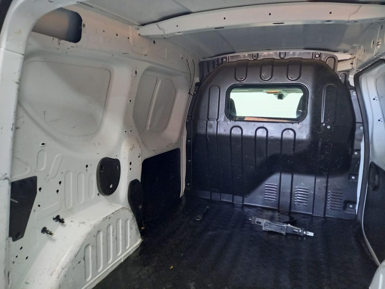 RENAULT EXPRESS Confort 1.5 Blue dCi 55 kW 29