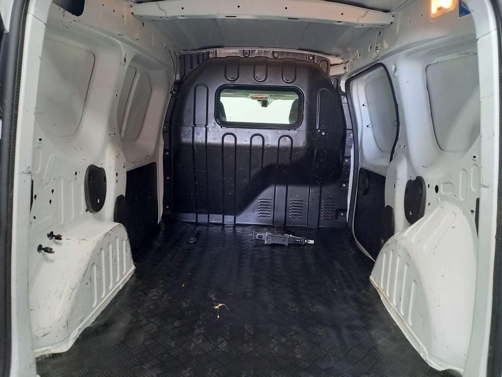 RENAULT EXPRESS Confort 1.5 Blue dCi 55 kW 31