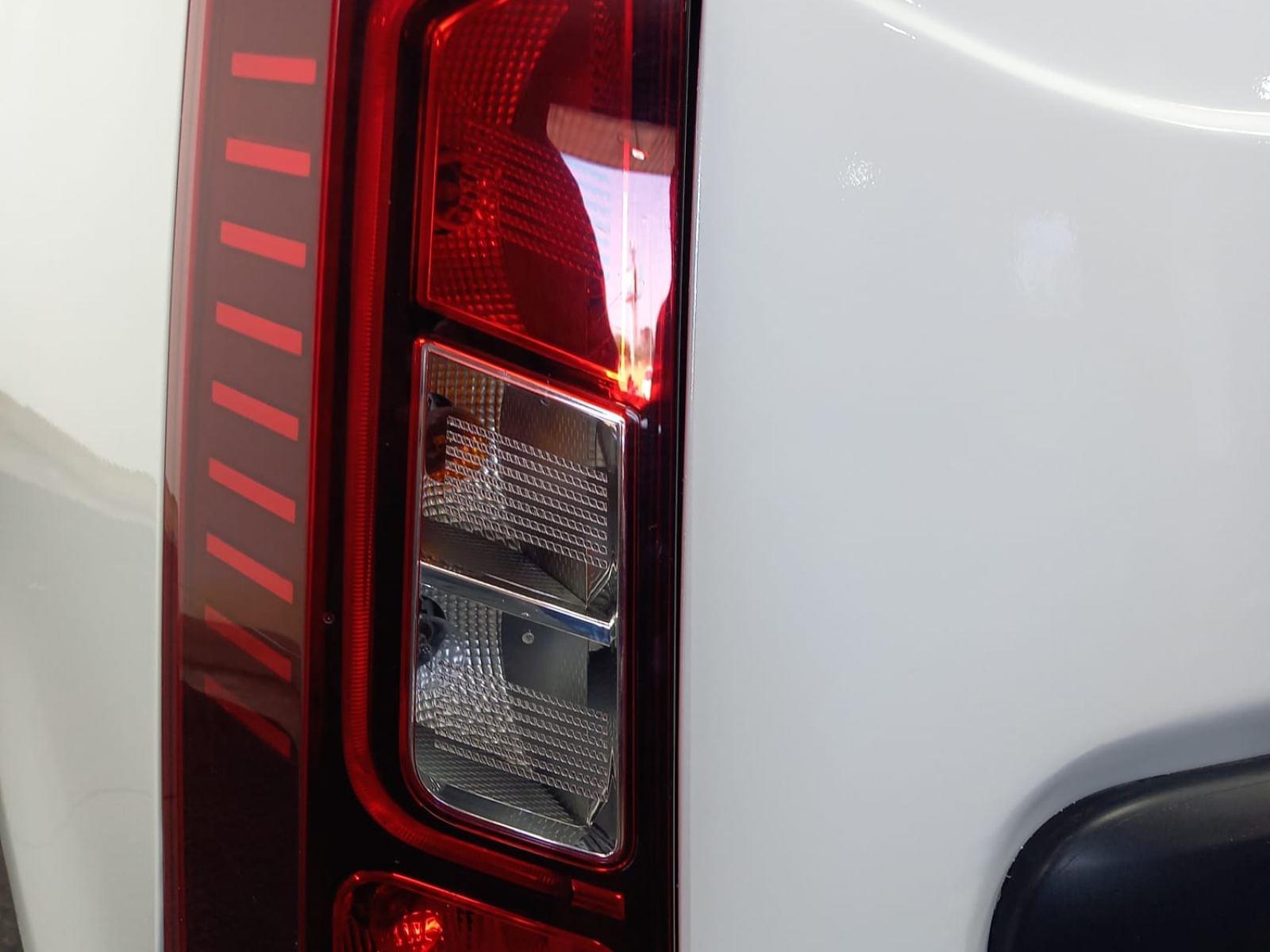 RENAULT EXPRESS Confort 1.5 Blue dCi 55 kW 32