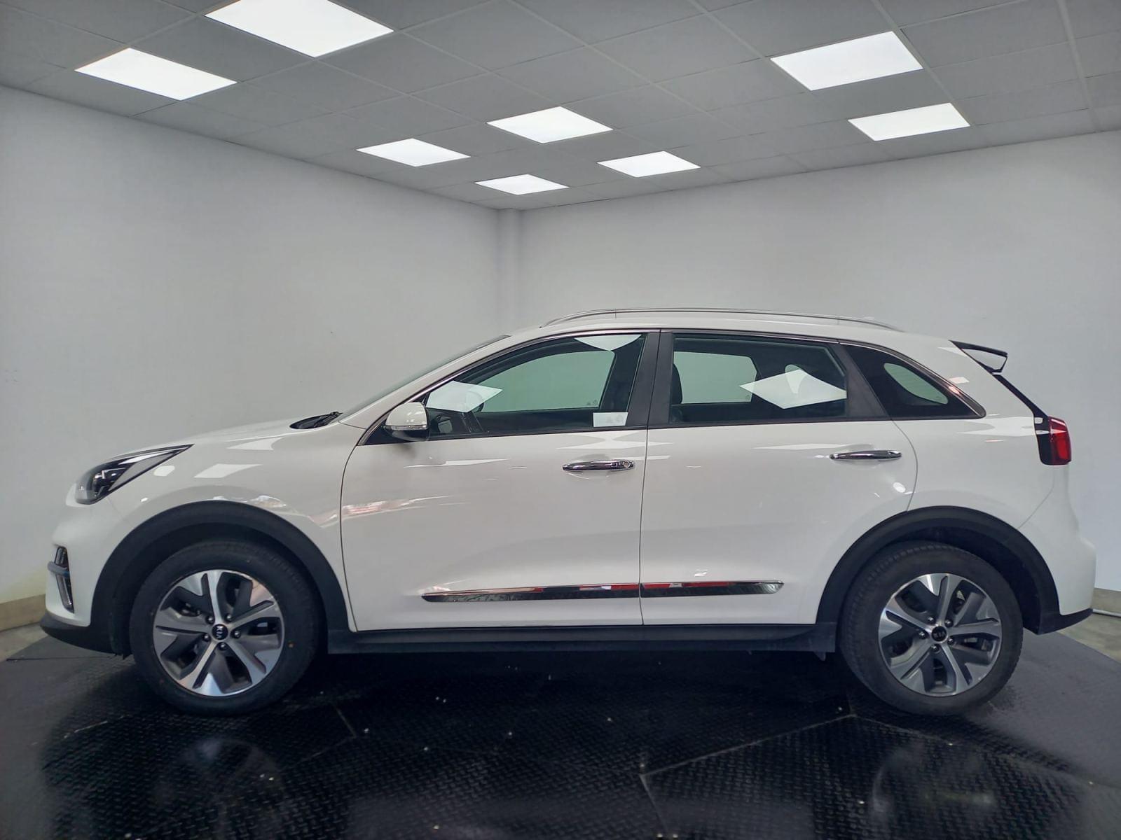 KIA E-NIRO DRIVE 150KW 204CV - 460KM AUTONOMIA 7 