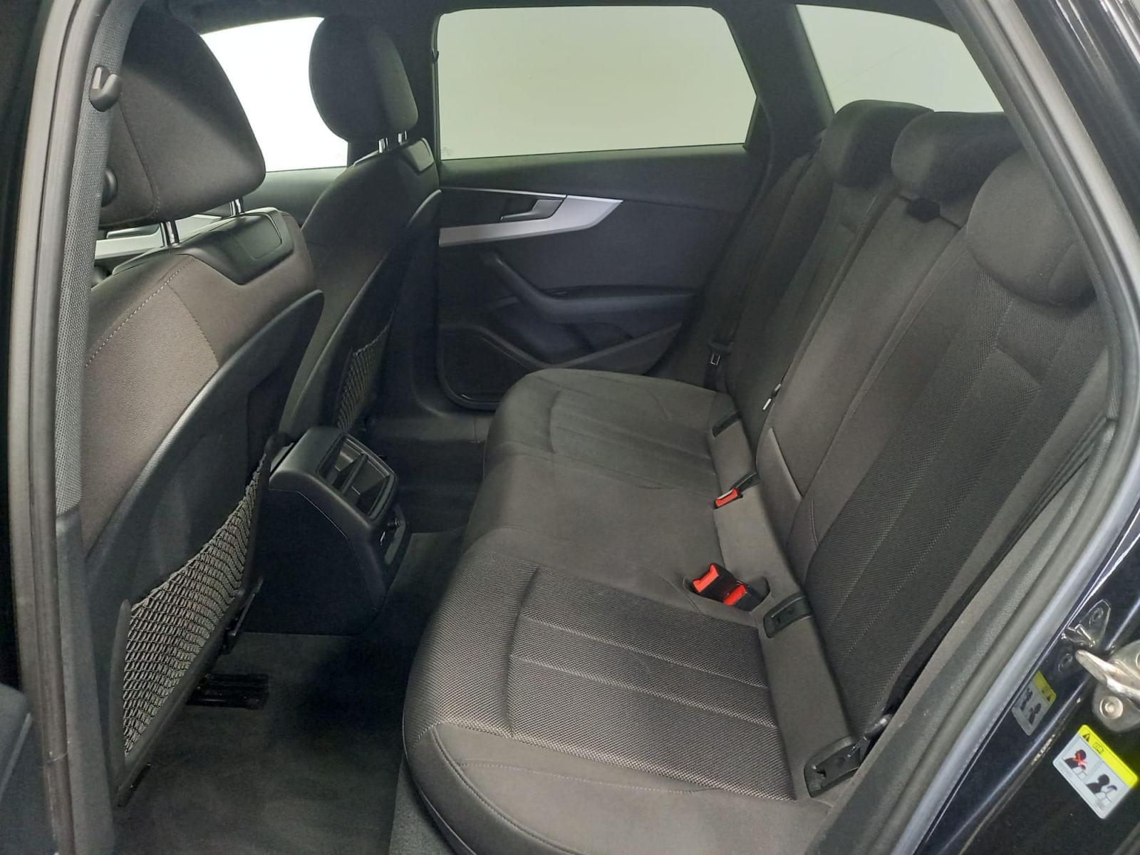 AUDI A4 AVANT 35 TDI MILD HYBRID 2.0 TDI 163 CV 35