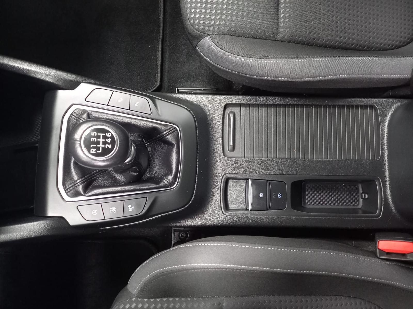 FORD FOCUS CLIPPER 1.5 EcoBlue Connected 12 