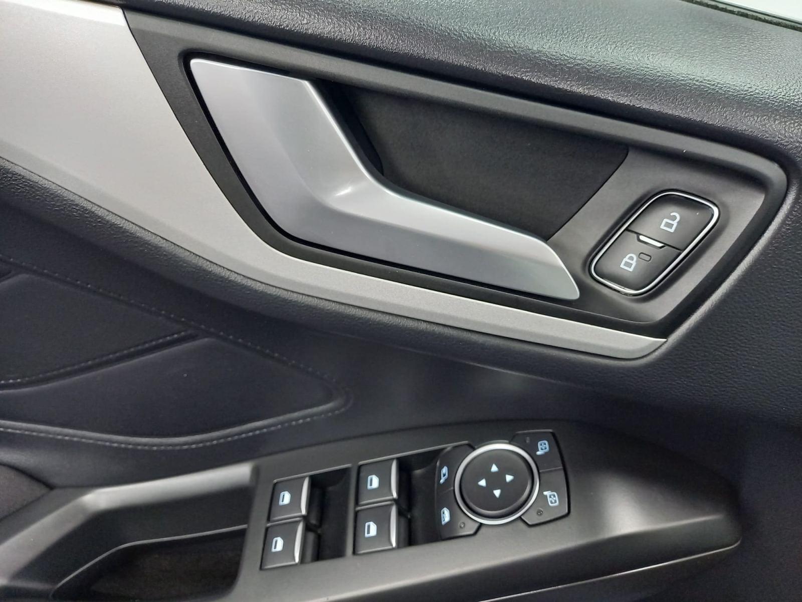 FORD FOCUS CLIPPER 1.5 EcoBlue Connected 24 