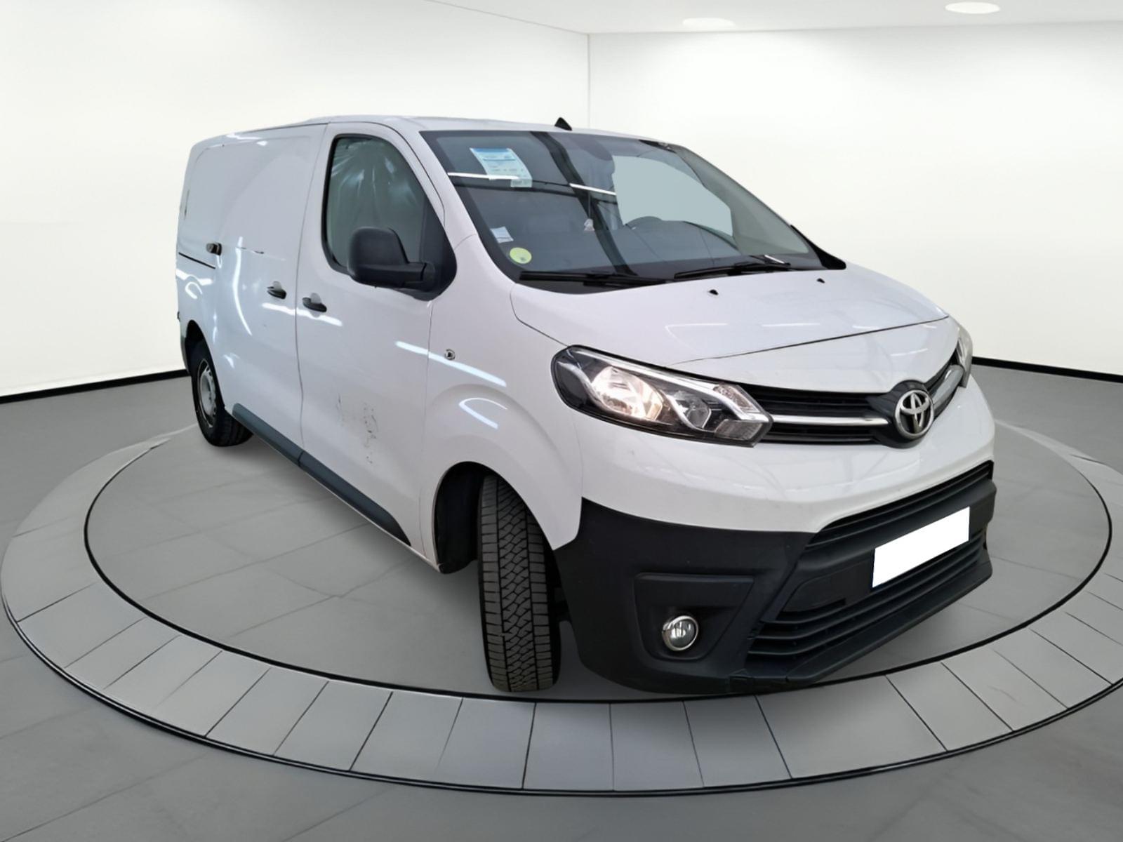 TOYOTA PROACE TÔLÉ 2.0 D MEDIUM 120 D-4D DYNAMIC 3 