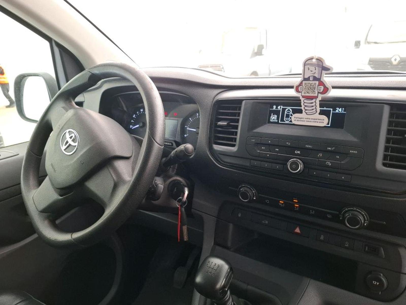 TOYOTA PROACE TÔLÉ 2.0 D MEDIUM 120 D-4D DYNAMIC 4 