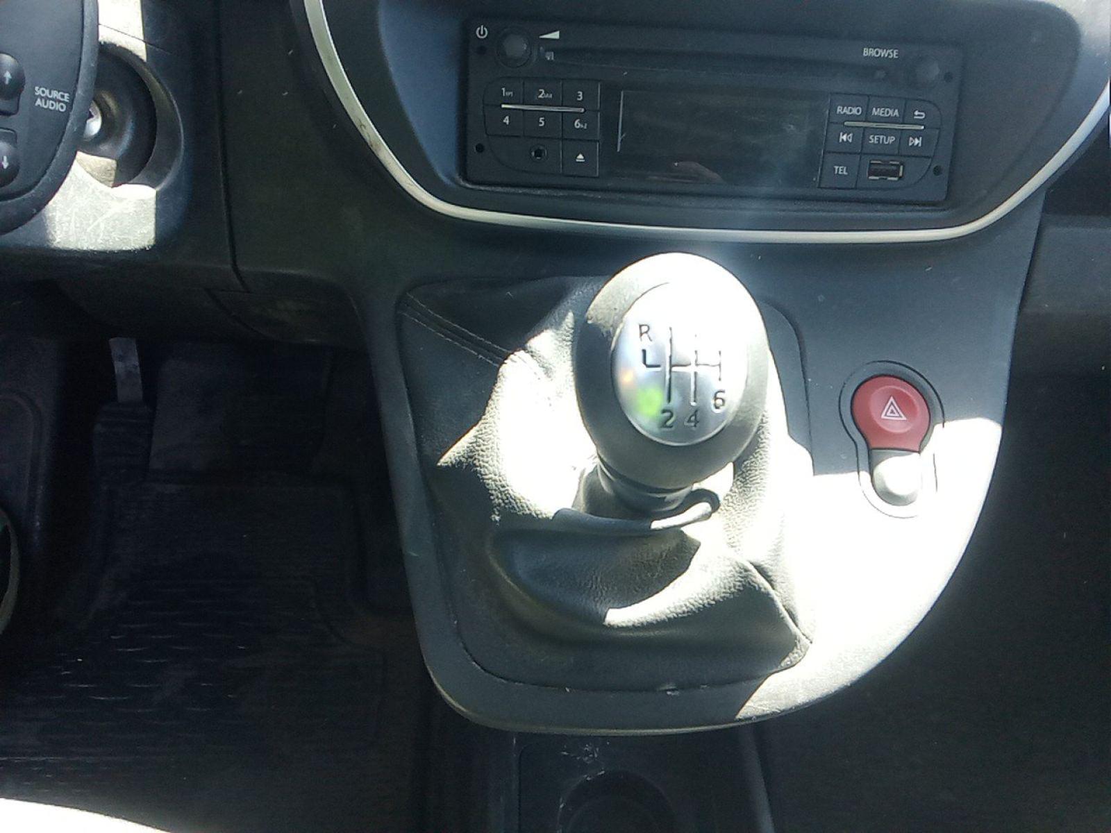 RENAULT KANGOO FURGON MAXI 2p Blue dCi 70 kW (95CV) 8 