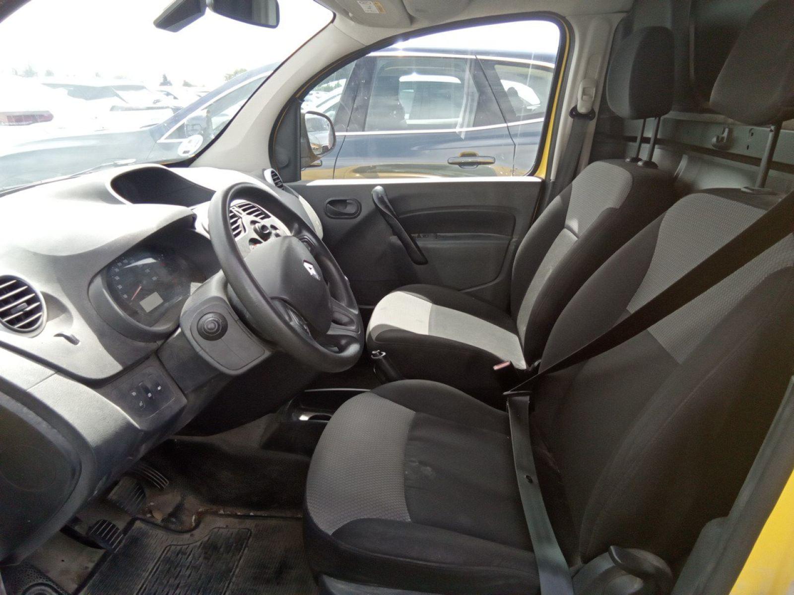RENAULT KANGOO FURGON MAXI 2p Blue dCi 70 kW (95CV) 4 
