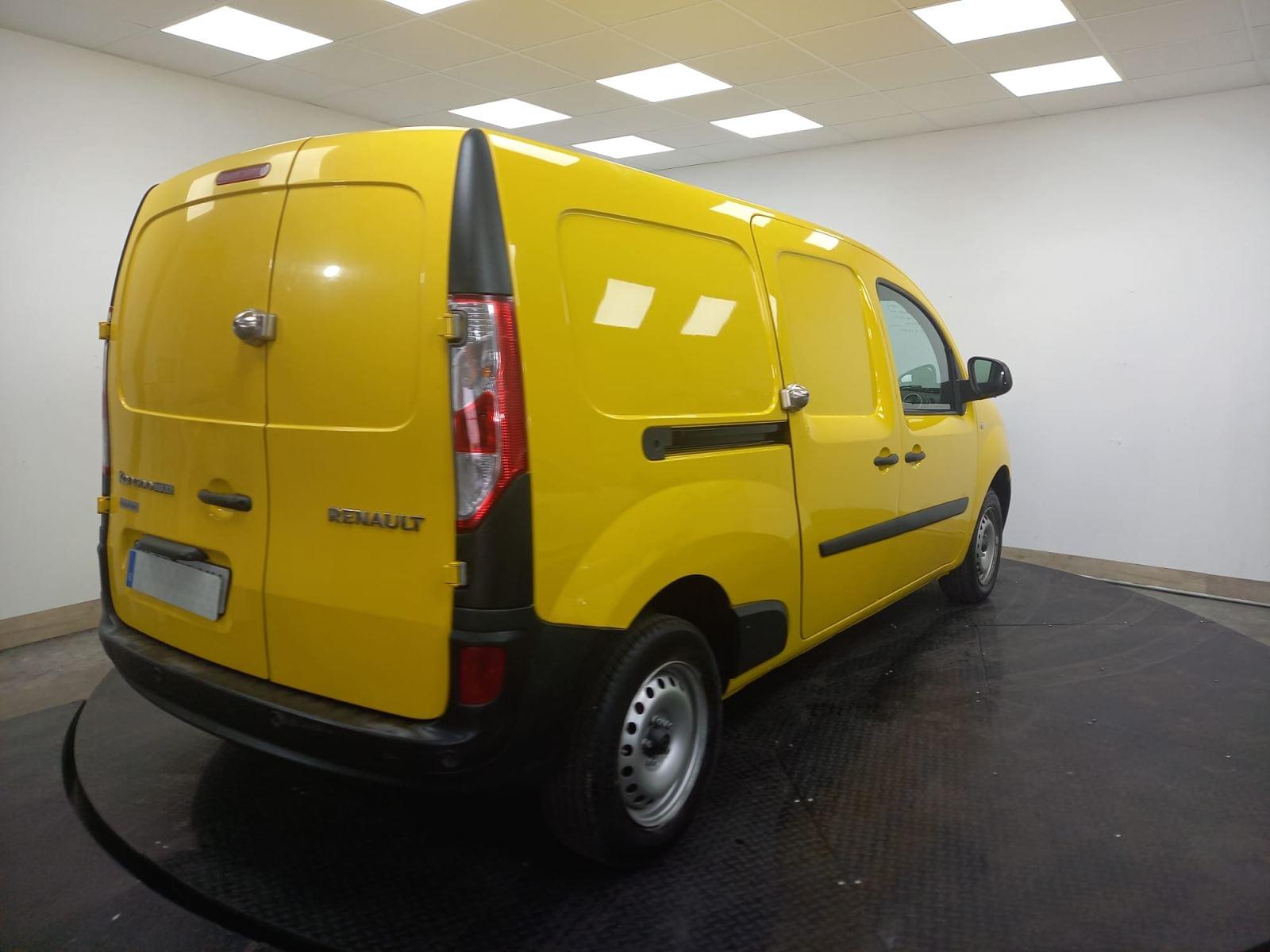 RENAULT KANGOO FURGON MAXI 2p Blue dCi 70 kW (95CV) 4 